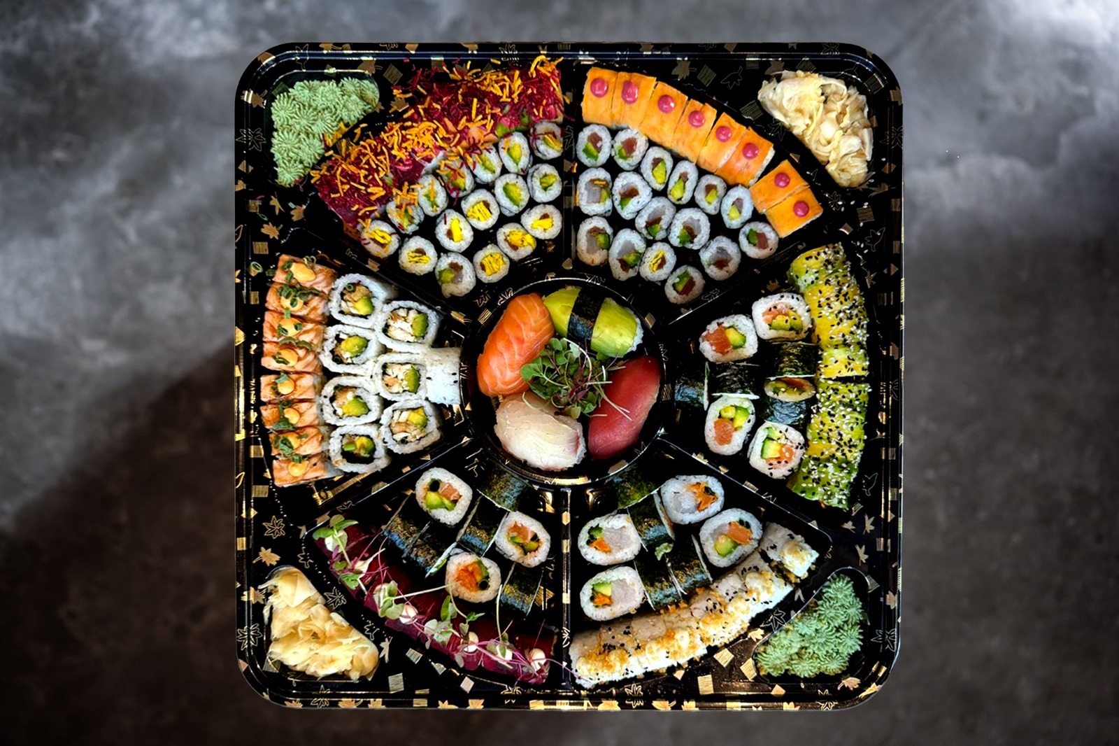 Premium Box — צילום מעמוד המקור